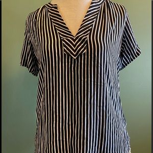 Women’s V-Neck Top